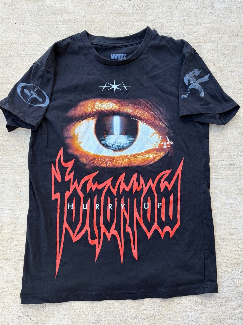 Black Graphic Eye Print Tee